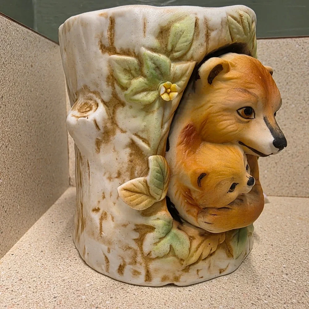 Enesco Roth 1979 Bear Planter Vase E-3020 Brown Tan Vintage Woodland 3D Relief